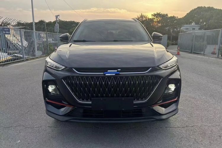 Used CHANGAN OSHAN X7 PLUS 2022 1.5T Blue Whale Edition Automatic Prestige Version Exterior 2