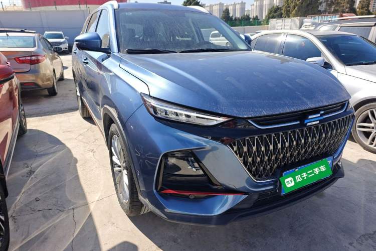 Used CHANGAN OSHAN X7 PLUS 2022 1.5T Blue Whale Edition Automatic Geeker Navigation Model Exterior 2