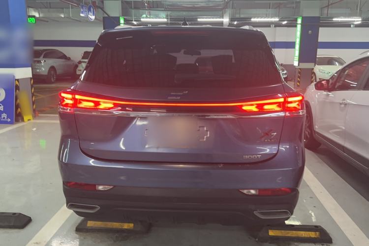 Used CHANGAN OSHAN X7 PLUS 2022 1.5T Blue Whale Edition Automatic ZhiZun Model Exterior 4