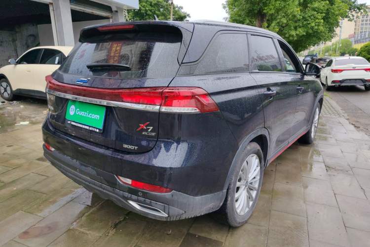 Used CHANGAN OSHAN X7 PLUS 2022 1.5T Blue Whale Edition Automatic Prestige Version Exterior 5