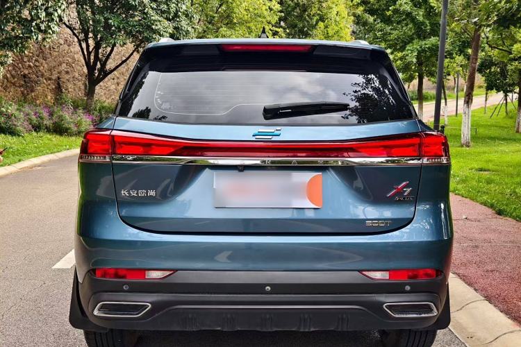 Used CHANGAN OSHAN X7 PLUS 2022 1.5T Blue Whale Edition Automatic Prestige Version Exterior 5