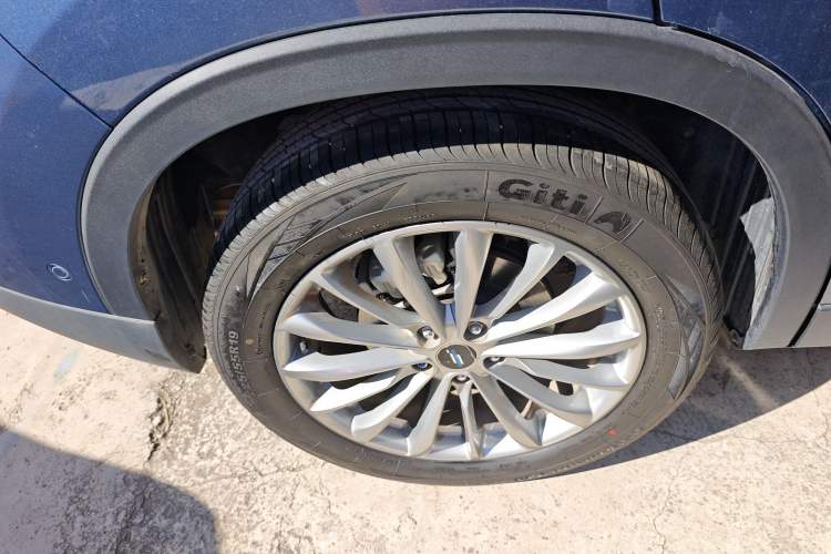 Used CHANGAN OSHAN X7 PLUS 2022 1.5T Blue Whale Edition Automatic Geeker Navigation Model Exterior 8