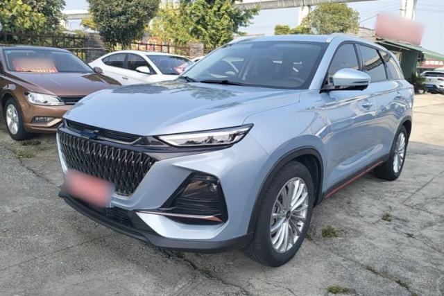 Used CHANGAN OSHAN X7 PLUS 2022 1.5T Blue Whale Edition Automatic Prestige Version