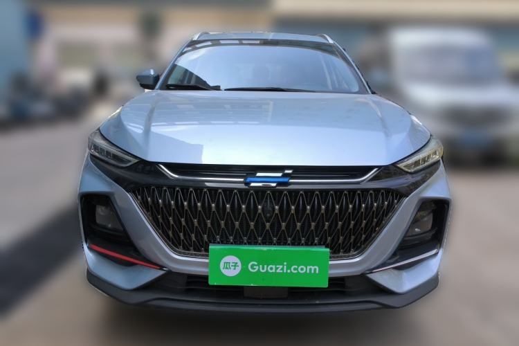 Used CHANGAN OSHAN X7 PLUS 2022 1.5T Blue Whale Edition Automatic Prestige Version Front