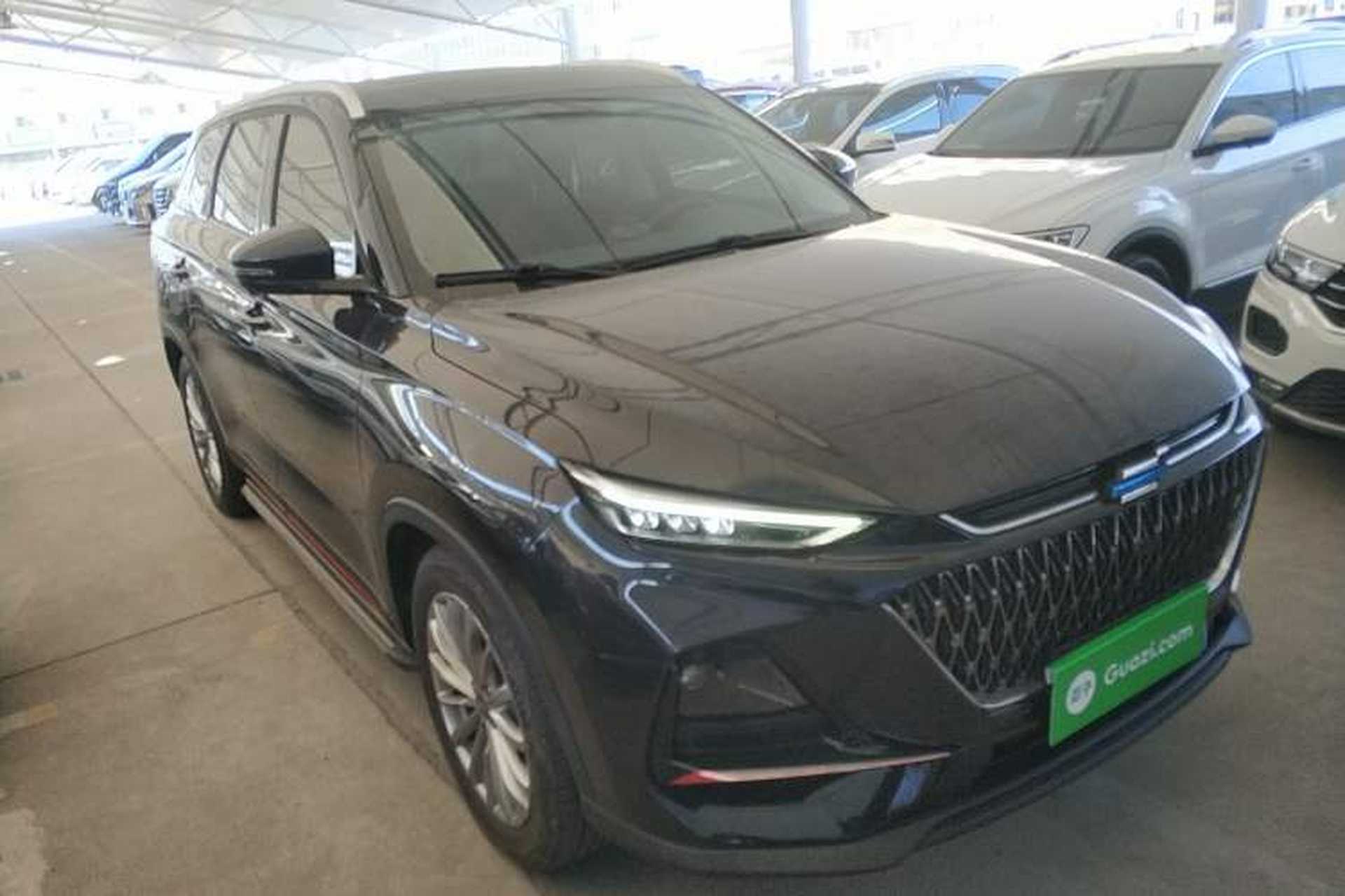 Used CHANGAN OSHAN X7 PLUS 2022 1.5T Blue Whale Edition Automatic Prestige Version Front Right 45 Deg