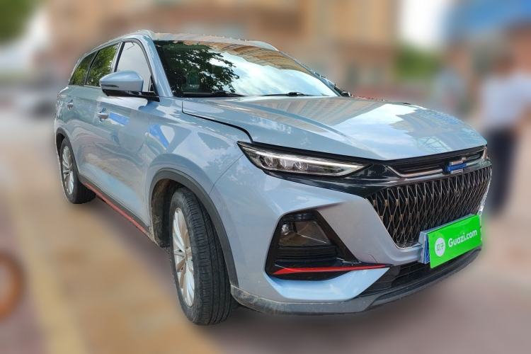 Used CHANGAN OSHAN X7 PLUS 2022 1.5T Blue Whale Edition Automatic Prestige Version Front Right 45 Deg