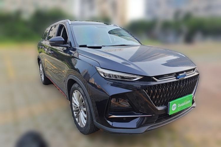 Used CHANGAN OSHAN X7 PLUS 2022 1.5T Blue Whale Edition Automatic ZhiZun Model Front Right 45 Deg