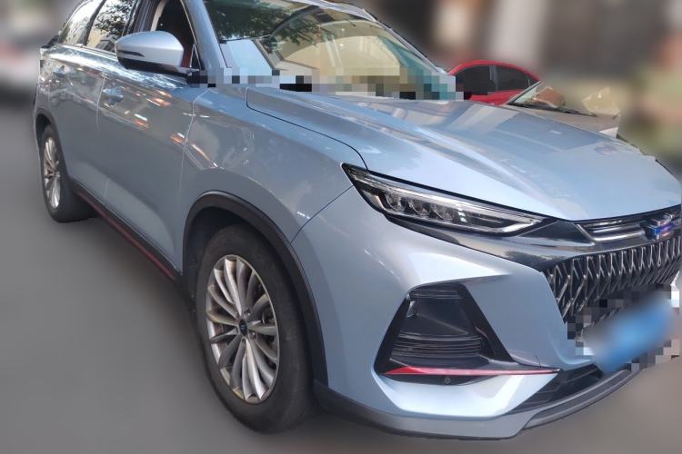 Used CHANGAN OSHAN X7 PLUS 2022 1.5T Blue Whale Edition Automatic ZhiZun Model Front Right 45 Deg
