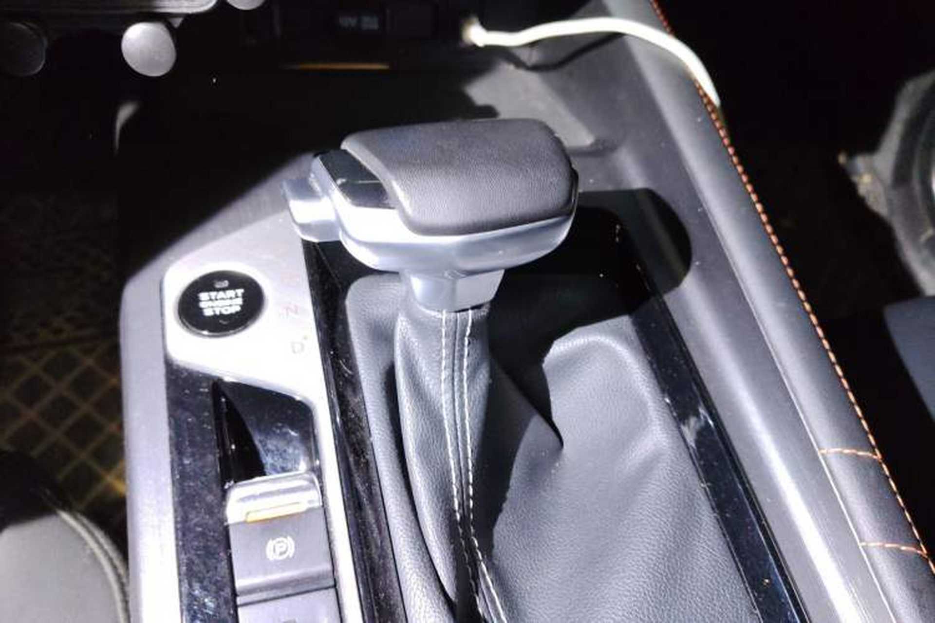 Used CHANGAN OSHAN X7 PLUS 2022 1.5T Blue Whale Edition Automatic Luxury Trim Gear Lever