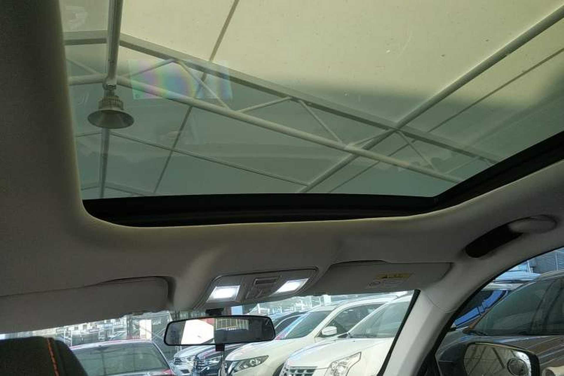 Used CHANGAN OSHAN X7 PLUS 2022 1.5T Blue Whale Edition Automatic Prestige Version Headliner