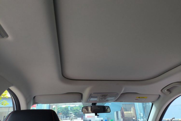 Used CHANGAN OSHAN X7 PLUS 2022 1.5T Blue Whale Edition Automatic Prestige Version Headliner