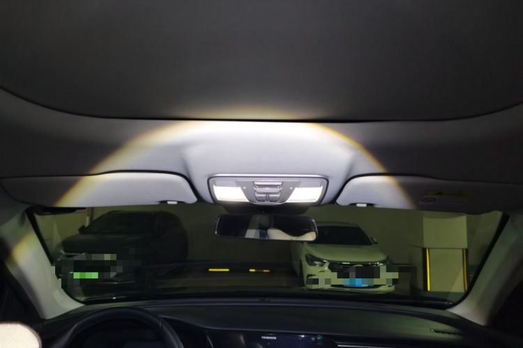 Used CHANGAN OSHAN X7 PLUS 2022 1.5T Blue Whale Edition Automatic Prestige 7-Seater Headliner