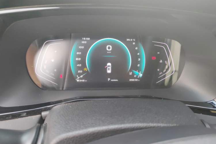 Used CHANGAN OSHAN X7 PLUS 2022 1.5T Blue Whale Edition Automatic Prestige Version Instrument Cluster