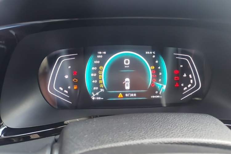 Used CHANGAN OSHAN X7 PLUS 2022 1.5T Blue Whale Edition Automatic Prestige Version Instrument Cluster
