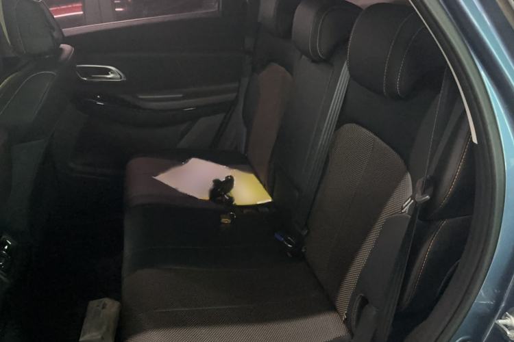 Used CHANGAN OSHAN X7 PLUS 2022 1.5T Blue Whale Edition Automatic ZhiZun Model Interior 1