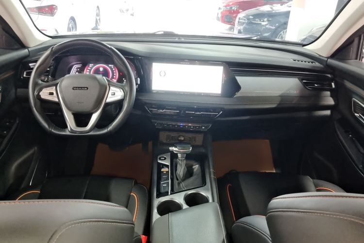 Used CHANGAN OSHAN X7 PLUS 2022 1.5T Blue Whale Edition Automatic Prestige Version Interior 1