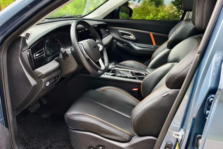 Used CHANGAN OSHAN X7 PLUS 2022 1.5T Blue Whale Edition Automatic Prestige Version Interior 1