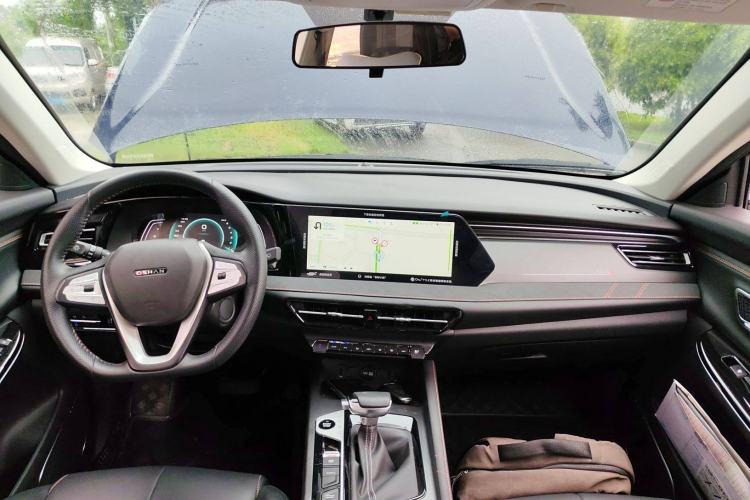 Used CHANGAN OSHAN X7 PLUS 2022 1.5T Blue Whale Edition Automatic Prestige Version Interior 2
