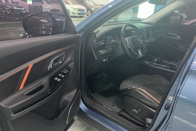Used CHANGAN OSHAN X7 PLUS 2022 1.5T Blue Whale Edition Automatic ZhiZun Model Interior 2