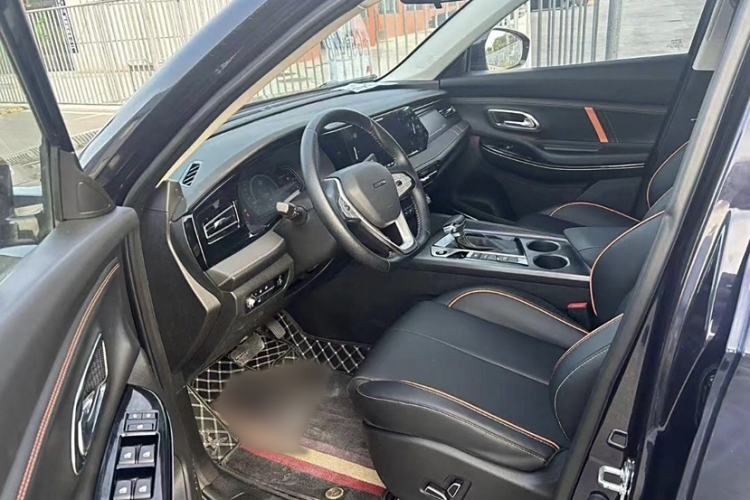 Used CHANGAN OSHAN X7 PLUS 2022 1.5T Blue Whale Edition Automatic Prestige Version Interior 2