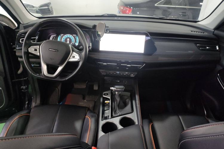Used CHANGAN OSHAN X7 PLUS 2022 1.5T Blue Whale Edition Automatic Prestige Version Interior 3