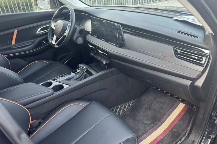 Used CHANGAN OSHAN X7 PLUS 2022 1.5T Blue Whale Edition Automatic Prestige Version Interior 4
