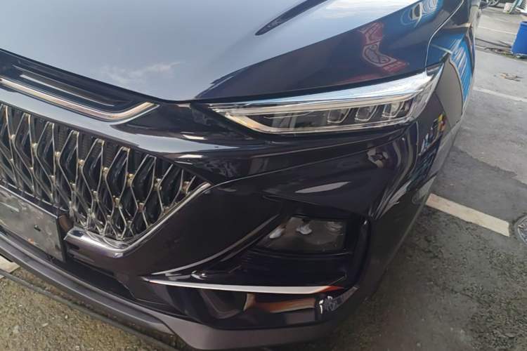 Used CHANGAN OSHAN X7 PLUS 2022 1.5T Blue Whale Edition Automatic Prestige Version Left Front Headlight