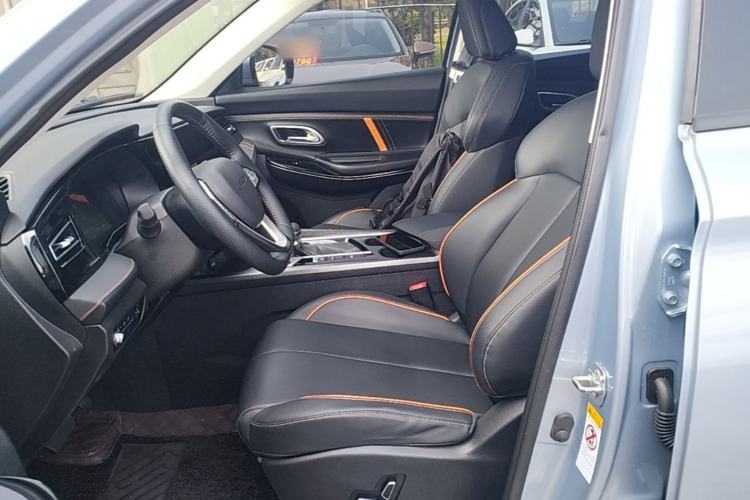 Used CHANGAN OSHAN X7 PLUS 2022 1.5T Blue Whale Edition Automatic Prestige Version Left Front Seat