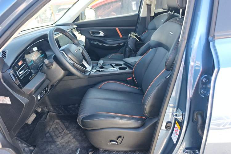 Used CHANGAN OSHAN X7 PLUS 2022 1.5T Blue Whale Edition Automatic Geeker Navigation Model Left Front Seat