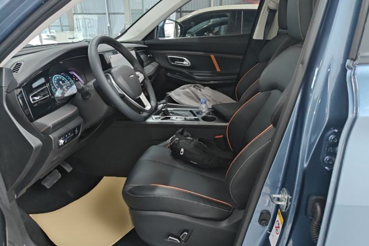 Used CHANGAN OSHAN X7 PLUS 2022 1.5T Blue Whale Edition Automatic Prestige Version Left Front Seat