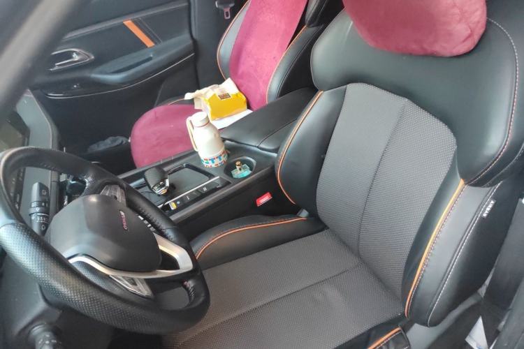 Used CHANGAN OSHAN X7 PLUS 2022 1.5T Blue Whale Edition Automatic ZhiZun Model Left Front Seat