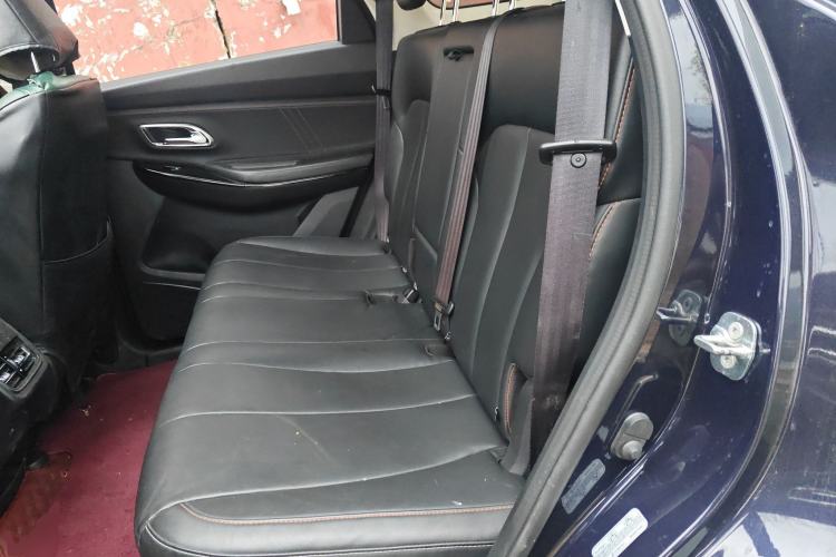 Used CHANGAN OSHAN X7 PLUS 2022 1.5T Blue Whale Edition Automatic Prestige Version Left Rear Seat
