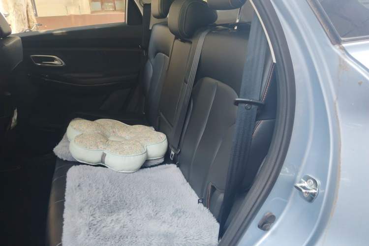 Used CHANGAN OSHAN X7 PLUS 2022 1.5T Blue Whale Edition Automatic Luxury Trim Left Rear Seat