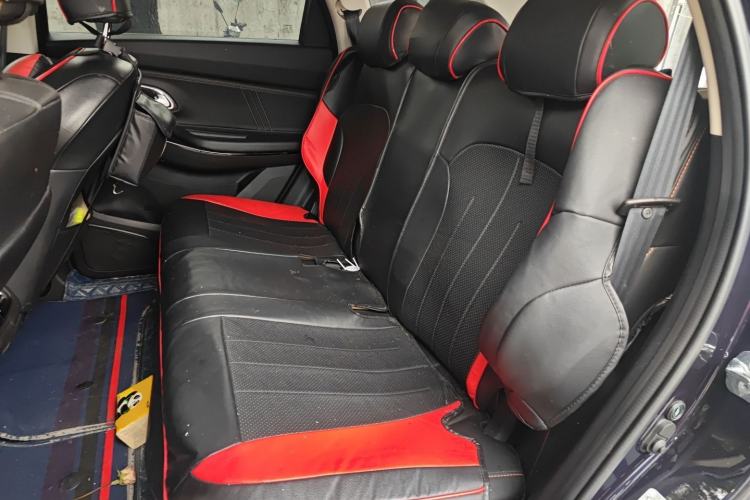 Used CHANGAN OSHAN X7 PLUS 2022 1.5T Blue Whale Edition Automatic Prestige Version Left Rear Seat