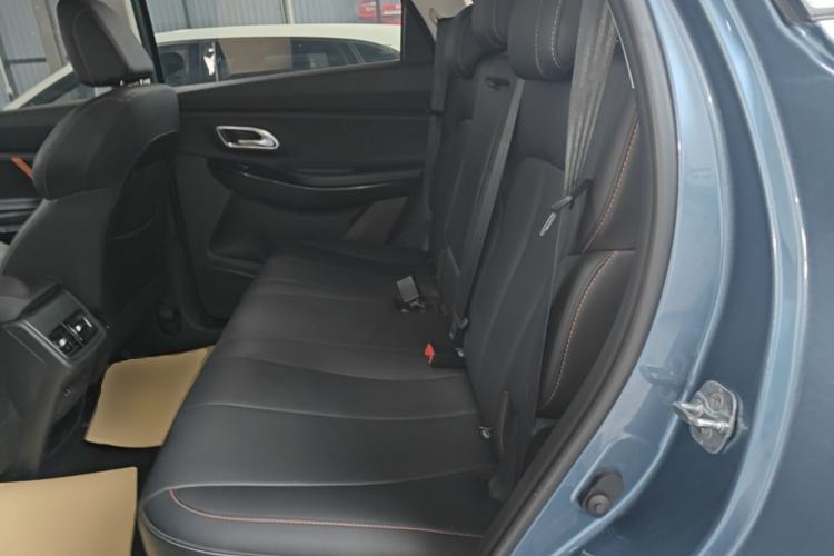 Used CHANGAN OSHAN X7 PLUS 2022 1.5T Blue Whale Edition Automatic Prestige Version Left Rear Seat