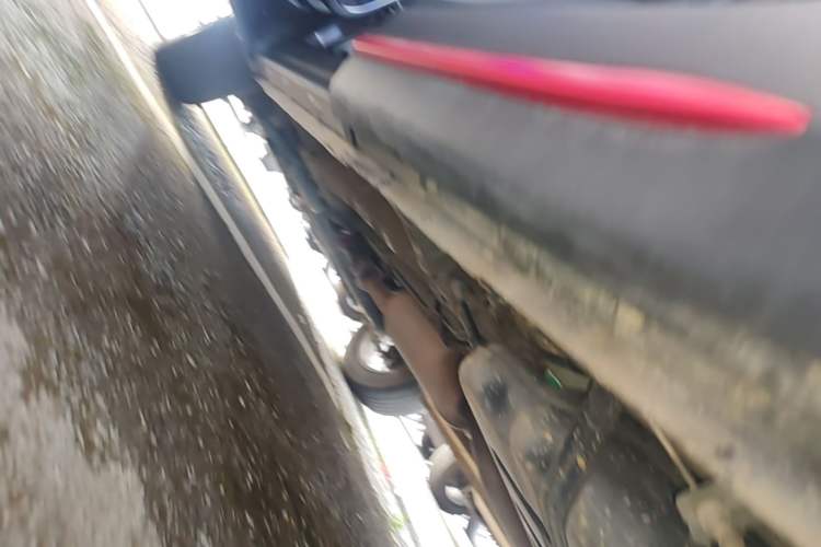 Used CHANGAN OSHAN X7 PLUS 2022 1.5T Blue Whale Edition Automatic Prestige Version Left Side Sill