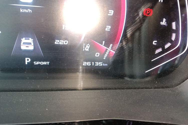 Used CHANGAN OSHAN X7 PLUS 2022 1.5T Blue Whale Edition Automatic Prestige 7-Seater Odometer Close Up