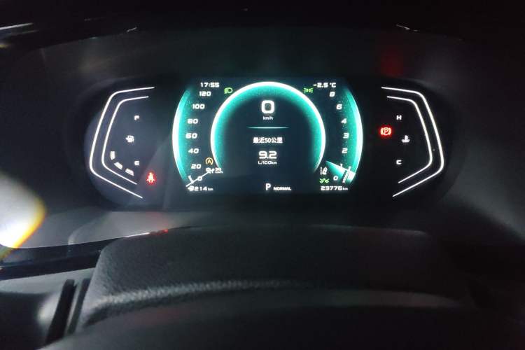 Used CHANGAN OSHAN X7 PLUS 2022 1.5T Blue Whale Edition Automatic Prestige Version Odometer Close Up