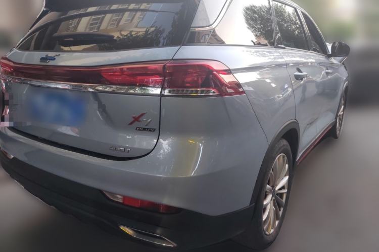 Used CHANGAN OSHAN X7 PLUS 2022 1.5T Blue Whale Edition Automatic ZhiZun Model Rear Right 45 Deg