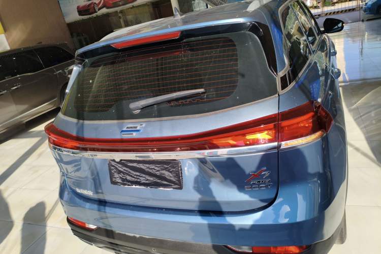 Used CHANGAN OSHAN X7 PLUS 2022 1.5T Blue Whale Edition Automatic Prestige Version Rear