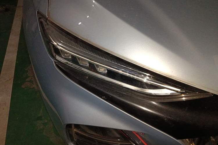 Used CHANGAN OSHAN X7 PLUS 2022 1.5T Blue Whale Edition Automatic Luxury Trim Right Front Headlight