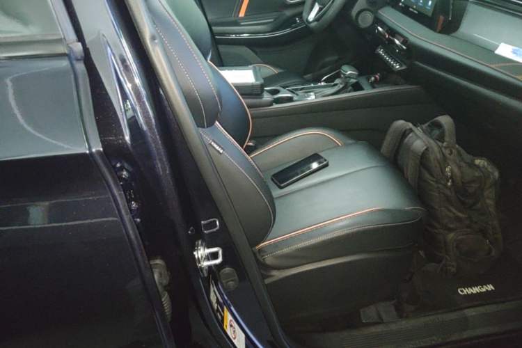 Used CHANGAN OSHAN X7 PLUS 2022 1.5T Blue Whale Edition Automatic Luxury Trim Right Front Seat