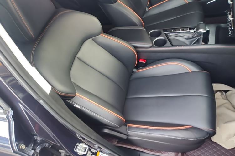 Used CHANGAN OSHAN X7 PLUS 2022 1.5T Blue Whale Edition Automatic Prestige Version Right Front Seat