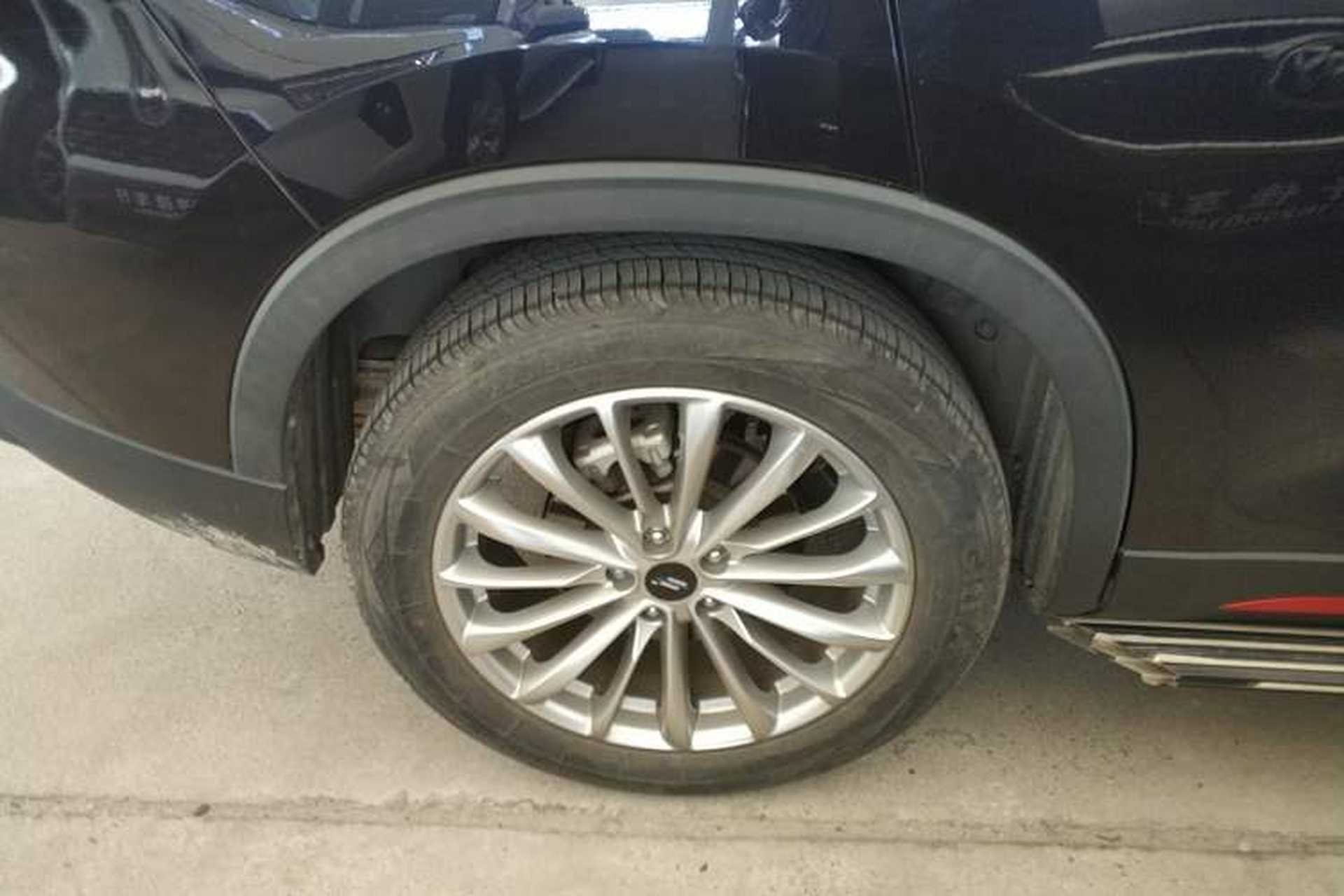 Used CHANGAN OSHAN X7 PLUS 2022 1.5T Blue Whale Edition Automatic Prestige Version Right Rear Wheel Hub