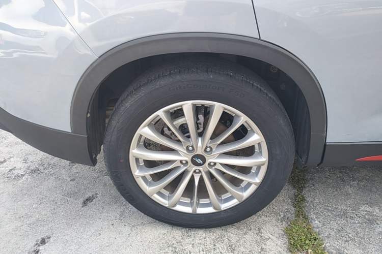 Used CHANGAN OSHAN X7 PLUS 2022 1.5T Blue Whale Edition Automatic Prestige Version Right Rear Wheel Hub