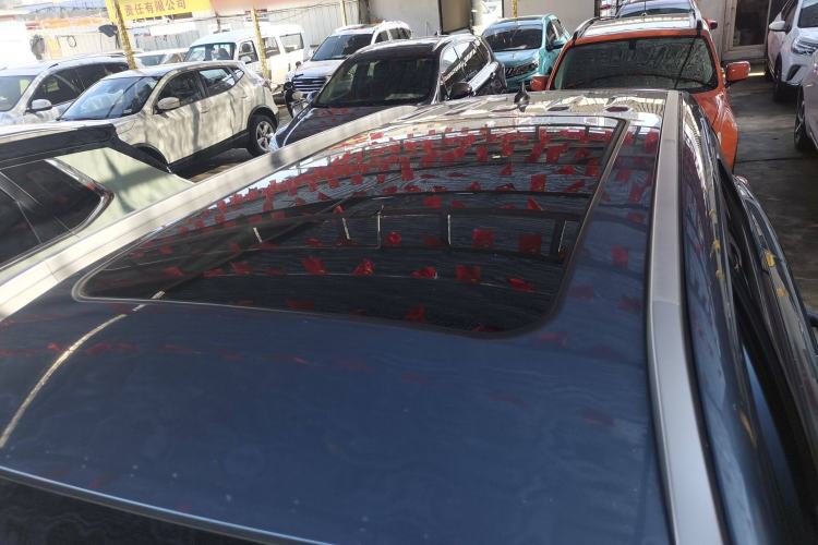 Used CHANGAN OSHAN X7 PLUS 2022 1.5T Blue Whale Edition Automatic Prestige Version Roof