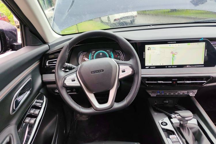 Used CHANGAN OSHAN X7 PLUS 2022 1.5T Blue Whale Edition Automatic Prestige Version Steering Wheel