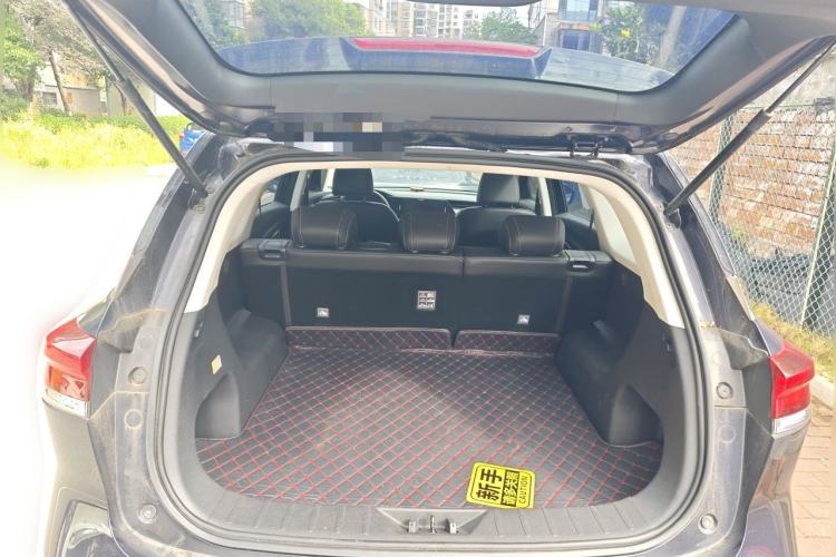 Used CHANGAN OSHAN X7 PLUS 2022 1.5T Blue Whale Edition Automatic Prestige Version Trunk