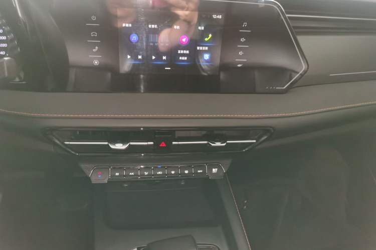 Used CHANGAN OSHAN X7 PLUS 2022 1.5T Blue Whale Edition Automatic Luxury Version Audio And AC Panel