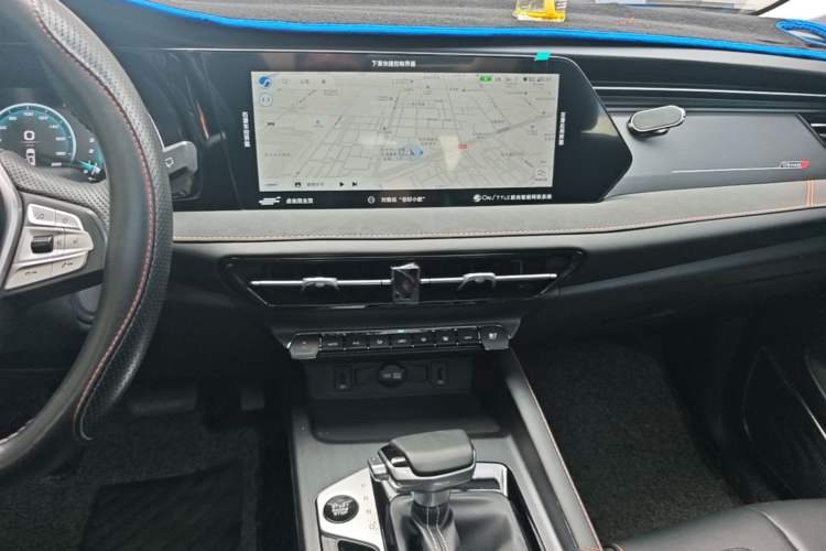 Used CHANGAN OSHAN X7 PLUS 2022 1.5T Blue Whale Edition Automatic Prestige Version Audio And AC Panel